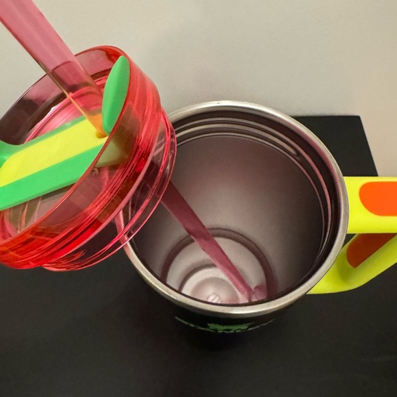 Stanley 30oz H2.0 Quencher Tumbler - Picture 4 of 5